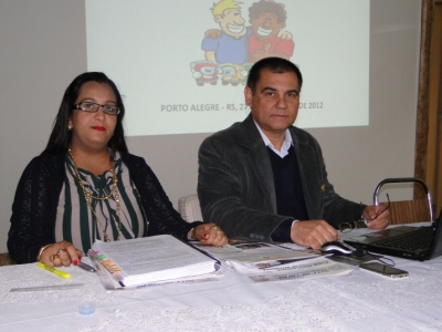 Assessora Jurídica e o Presidente do Sitracover Assessora Jurídica e o Presidente do Sitracover