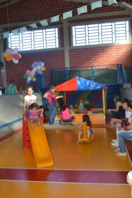 Brincadeiras Brincadeiras
