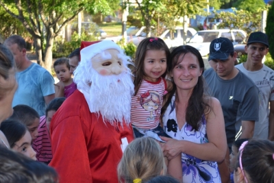 Foto com as crianças Foto com as crianças