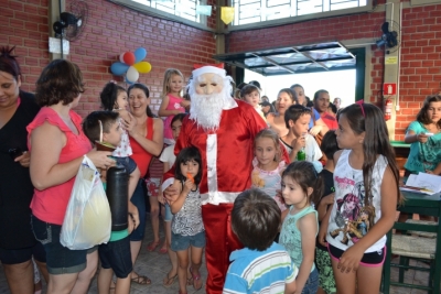 Chegando com as crianças Chegando com as crianças